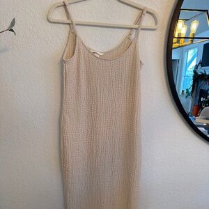 H&M Cream Dress – Effortless Everyday Elegance